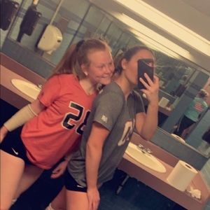 Meet your Posher, Abby